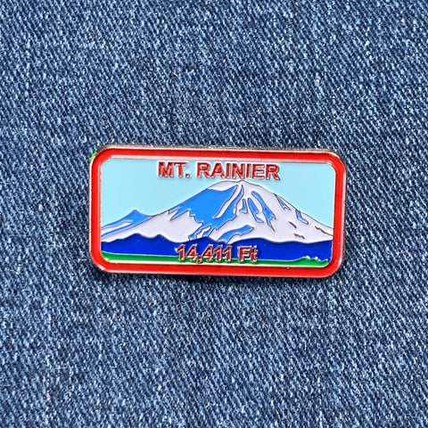Mount Rainier Pin - View From Seattle Washington Cast Metal Enamel Rubber Backing 1.5"