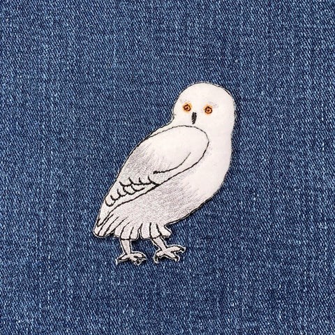 Snow Owl Applique Patch - Majestic Animal Embroidered Bird Badge 2.5" (Iron Or Sew On)