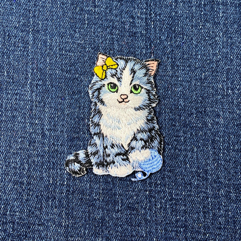 Cat Applique Patch - Embroidered Blue Yarn & Kitten Badge 2-3/8" (Iron On)