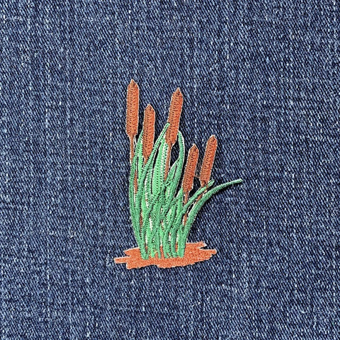 Cattails Applique Patch - Nature Pond Embroidered Badge 2.5" (Iron On)