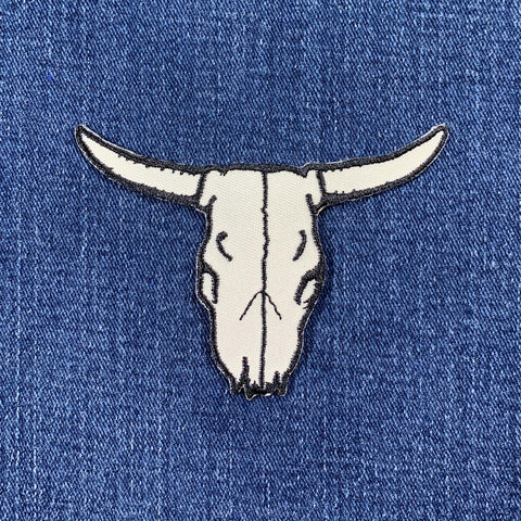Bull Skull Applique Patch - Embroidered Western Longhorn Badge 3.5" (Iron On)