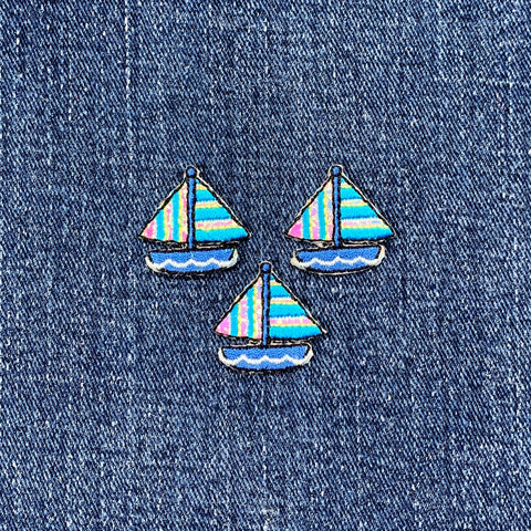 3-Pack Sailboat Applique Patch - Embroidered Shimmery Boat Badge 7/8" (Iron On)