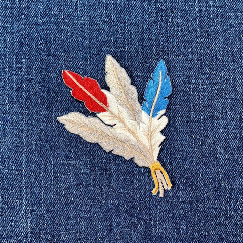 Indian Feathers Applique Patch - Embroidered Native American Badge 2-7/8" (Iron On)