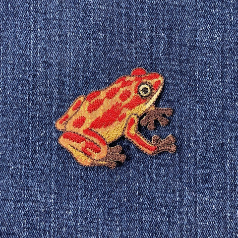 Shimmery Red Frog Applique Patch - Embroidered Amphibian Badge 2" (Iron On)